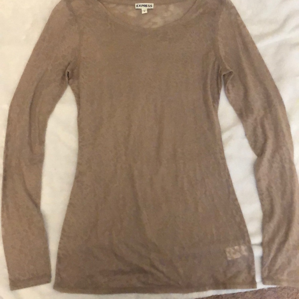 Express long sleeve tee